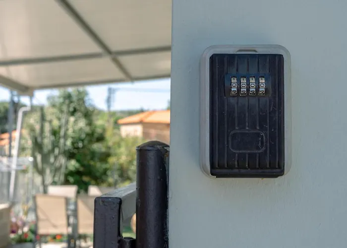 Filoxenia House At Anemochori Village 아파트