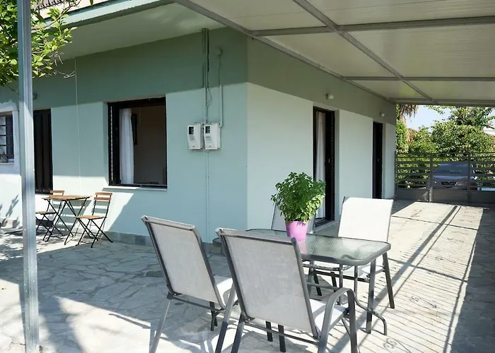 Filoxenia House At Anemochori Village 아파트